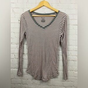 No Boundaries Sleep Top Womens Juniors Size Large (11-13) Pink Gray Stripe
